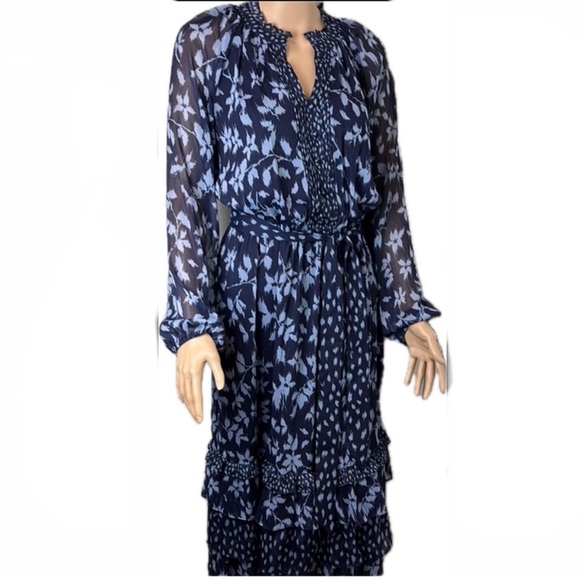 Simply Vera Wang, Elegant Blue Patterned Dress with tiered ruffle self tie belt - Picture 1 of 13